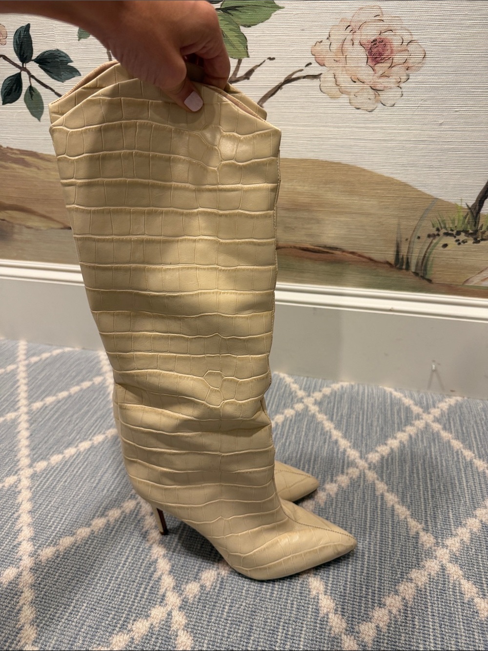 SCHUTZ Cream Croc-Embossed Knee-High Pointed Stiletto Boots